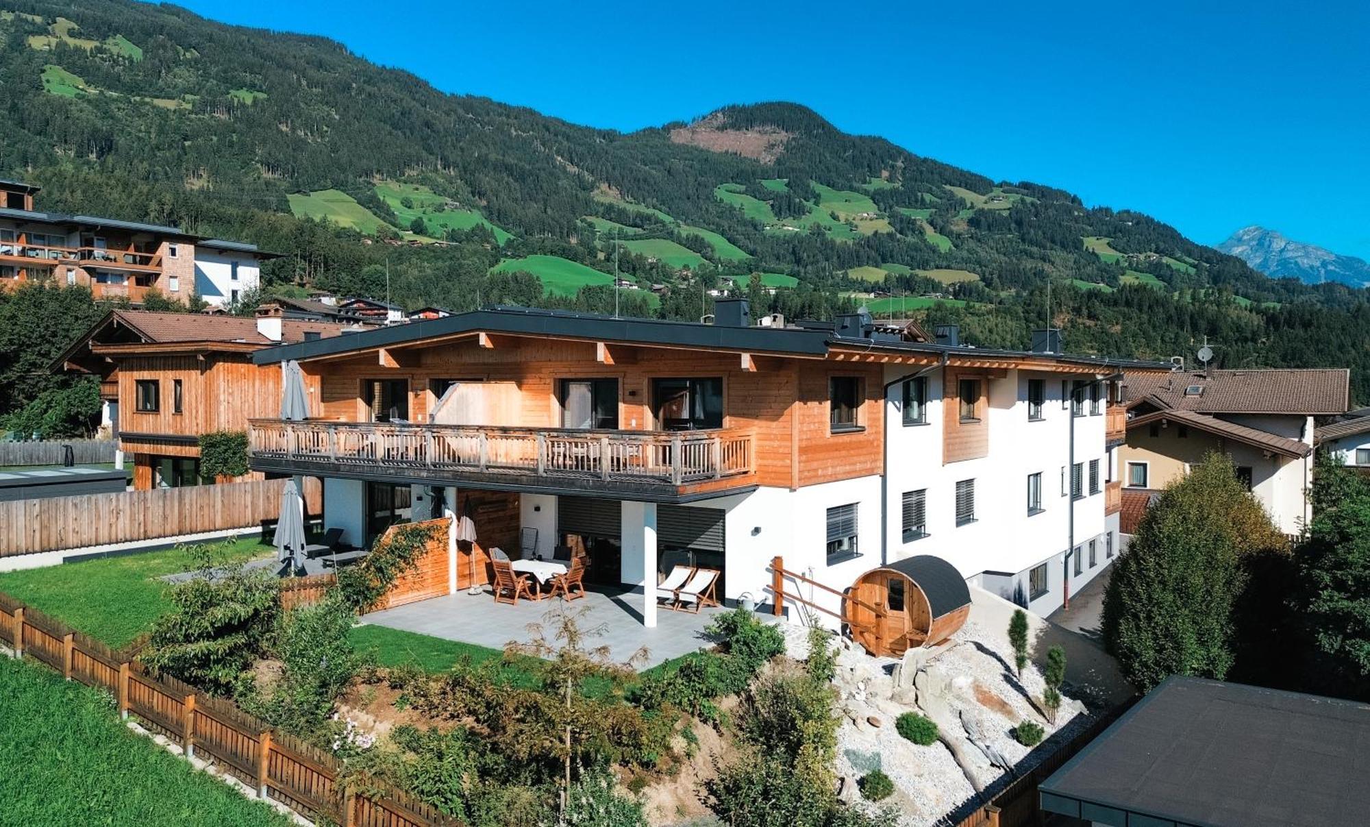 Zillerheart - Balcony Und Car Park By Alpenluxus Appartements Fügen Buitenkant foto